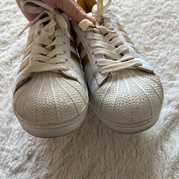 Adidas Superstar Gold Stripe Sneakers - Picture 11 of 13
